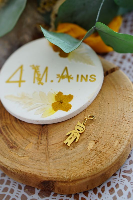 Garçon / Fille prénom complet gravé - Breloque à l'unité pour MÉTIS doré