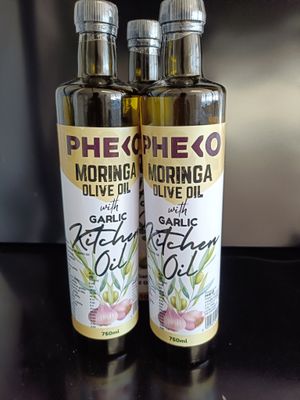 Moringa Olive with Garlic Kitchen Oil