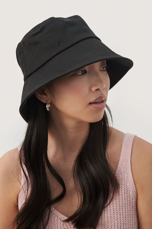 8705 Groa Hat