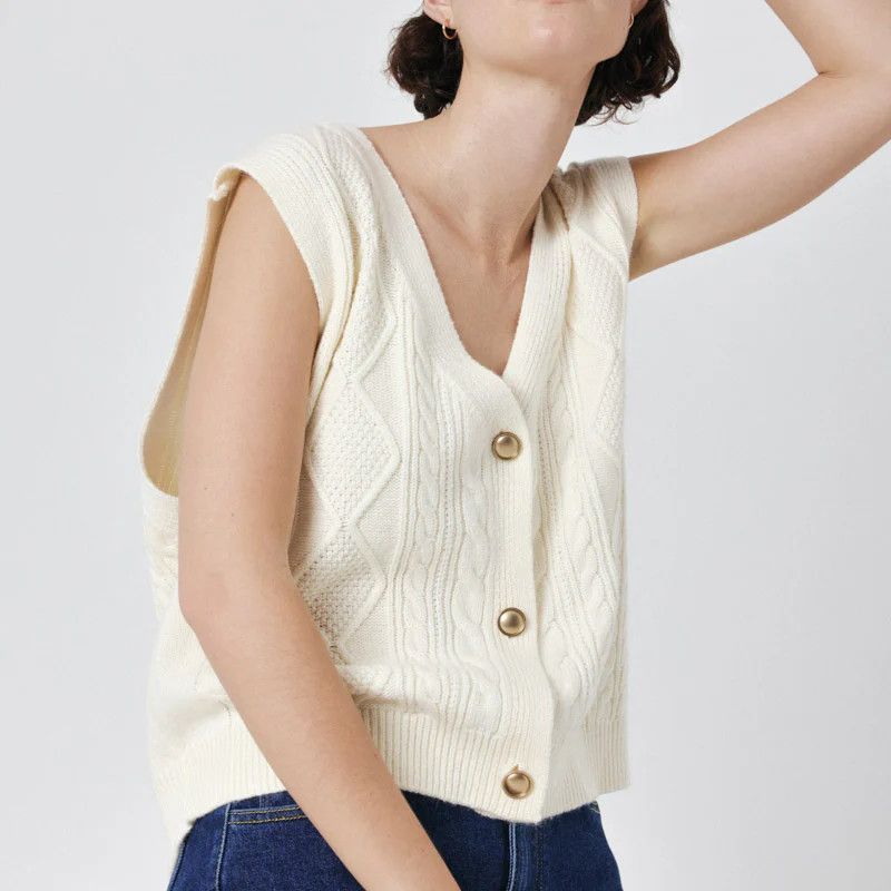 372 Auria Pull**