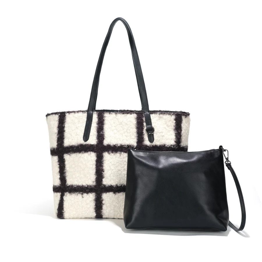 7077 Reverse Tote