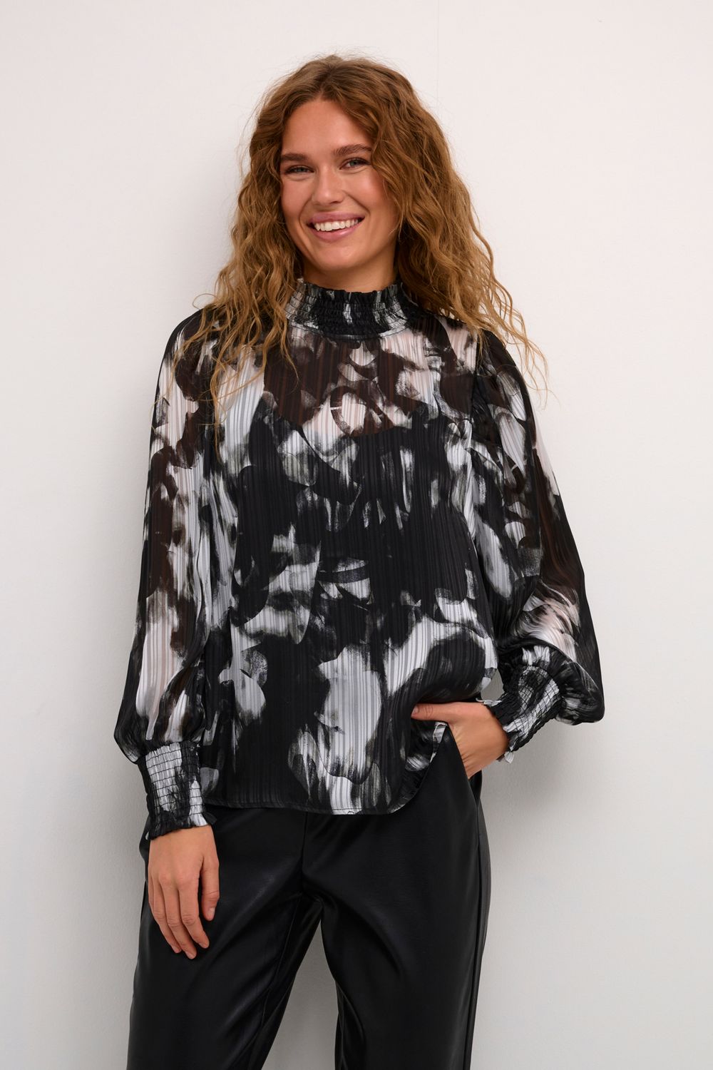 KAlifa Blouse
