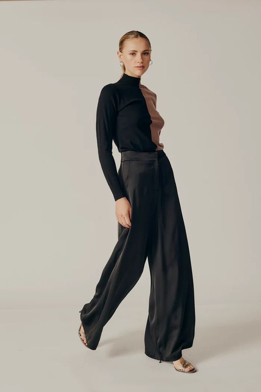 276 Iris Pant