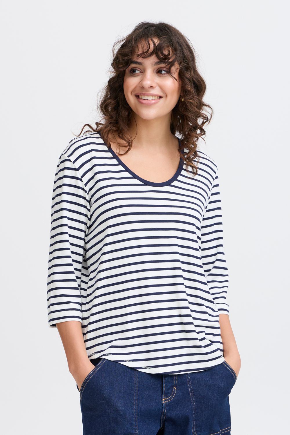 FRFEPORSI TEE 4