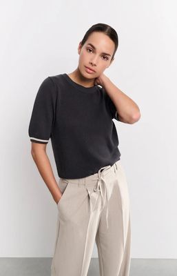 Textured sweater round neck