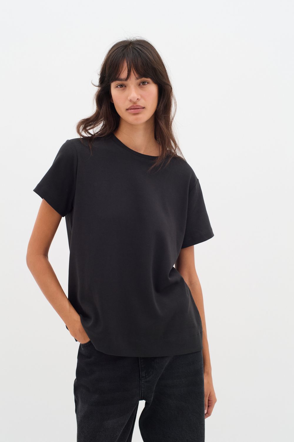 LukeIW Base Tee