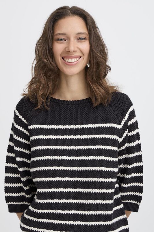 BYMIKALA RAGLAN JUMPER -