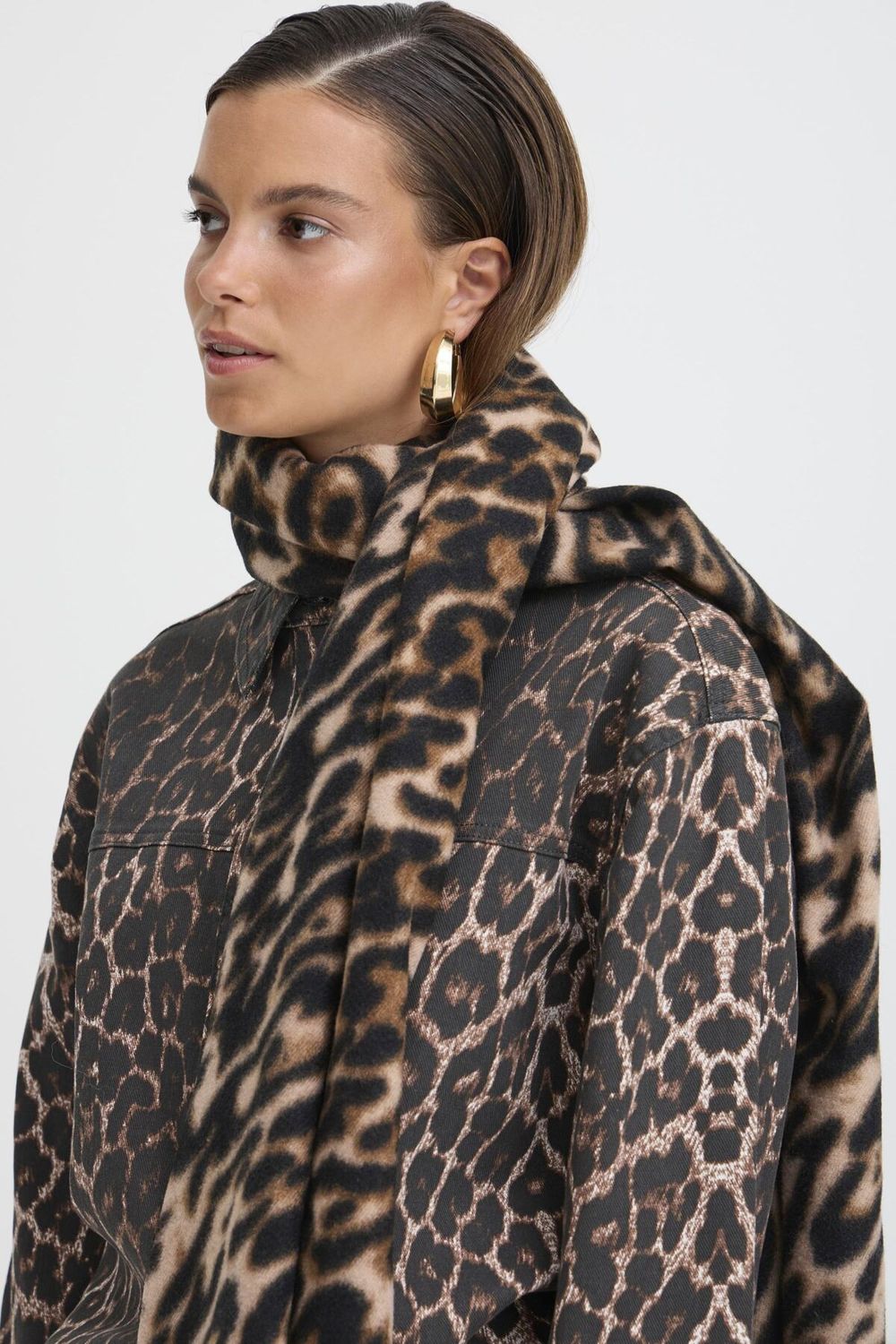 BYWEOPARD SCARF -