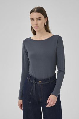 VistaMW Boat Neck Blouse
