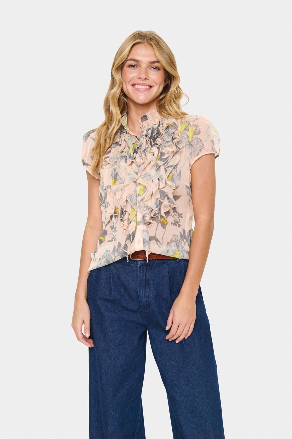 LiljaSZ Crinkle SS Shirt