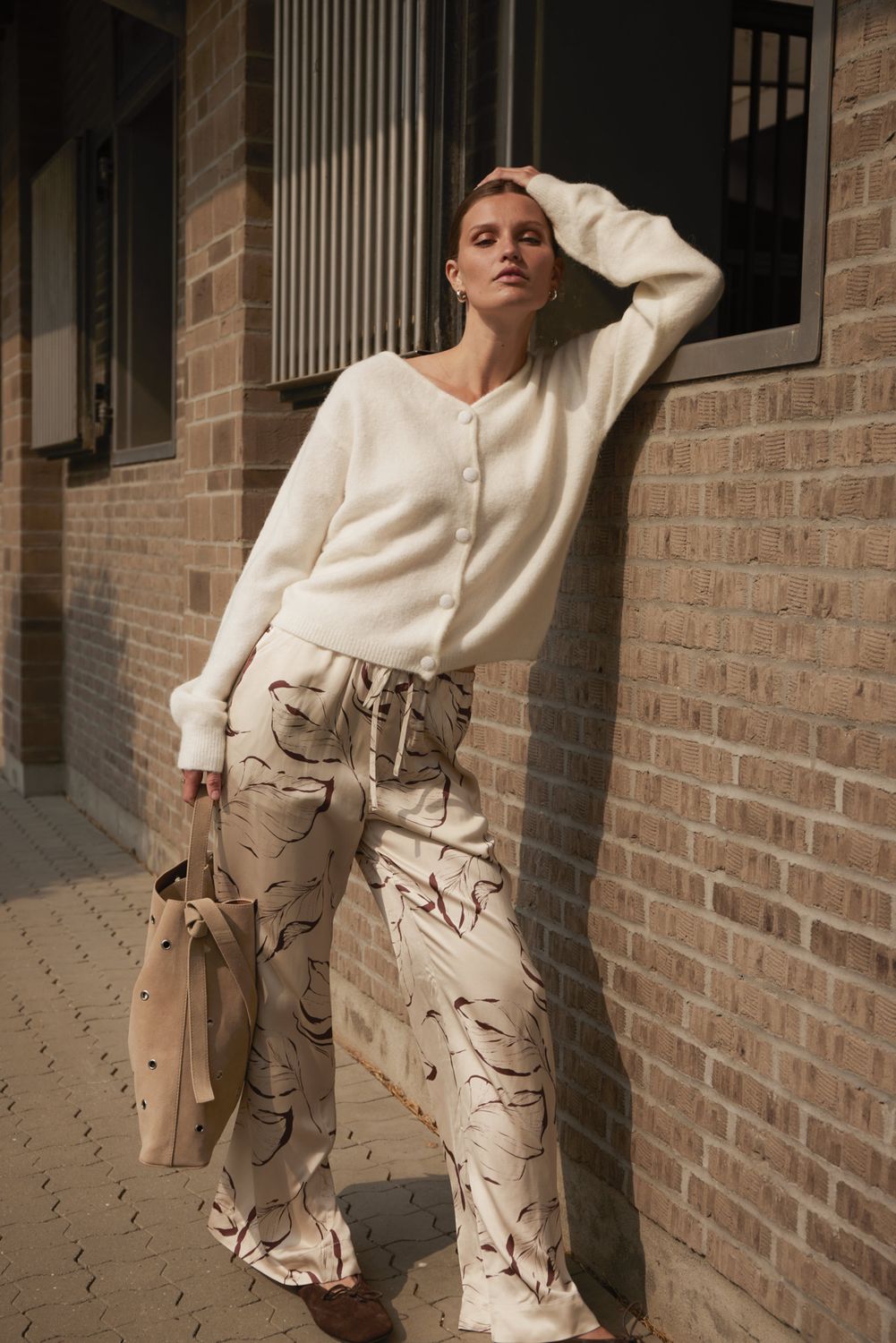 SLClero Flared Printed Pants