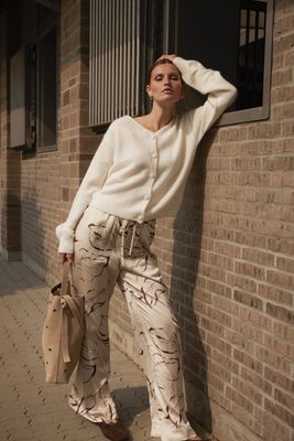 SLClero Flared Printed Pants