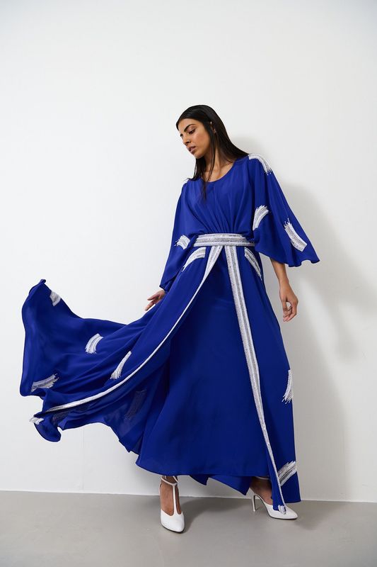 LOOK 28