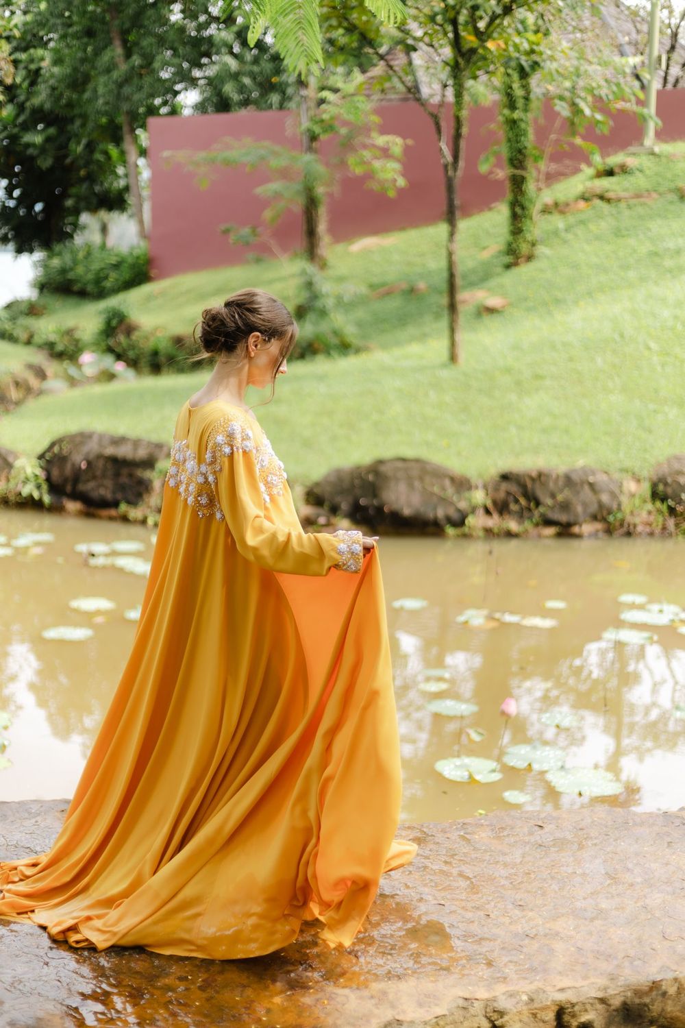 LOOK 15