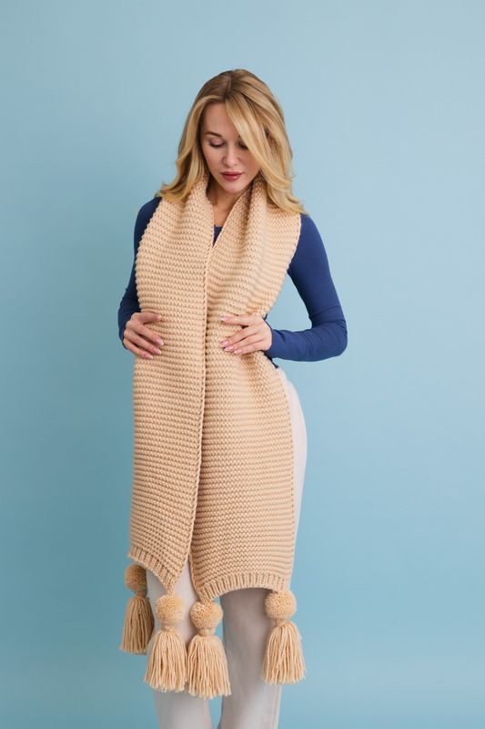 Knitted Pom Pom Scarf