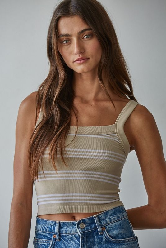 Rebecca Top