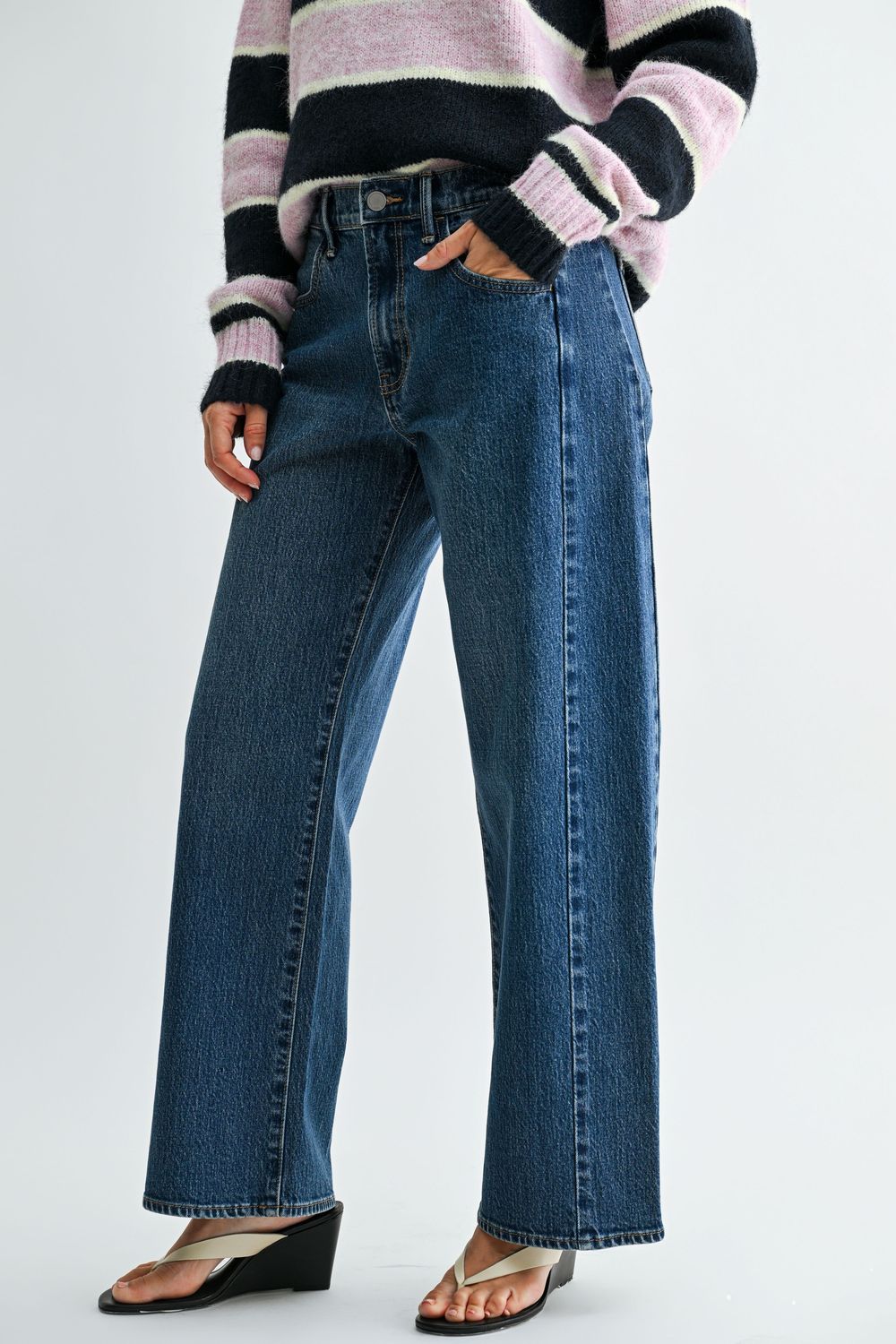 Sara Slight Barrel Pants