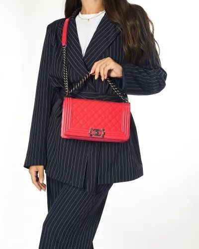 Chanel Boy Medium Vernice Fucsia
