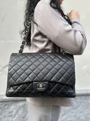 Chanel Timeless Maxi Jumbo Liscia Nera Argento Chanel Timeless Maxi Jumbo Liscia Nera Argento