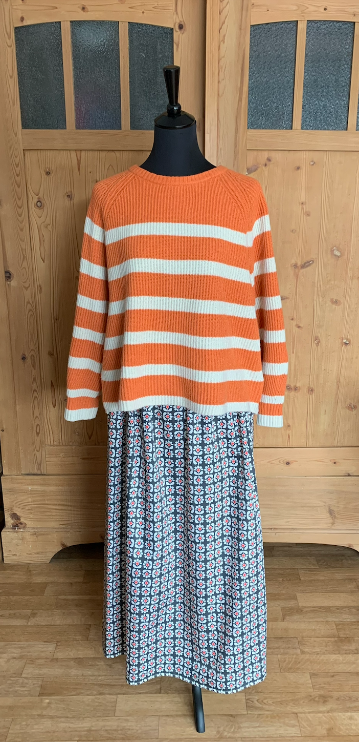 ladies skirt