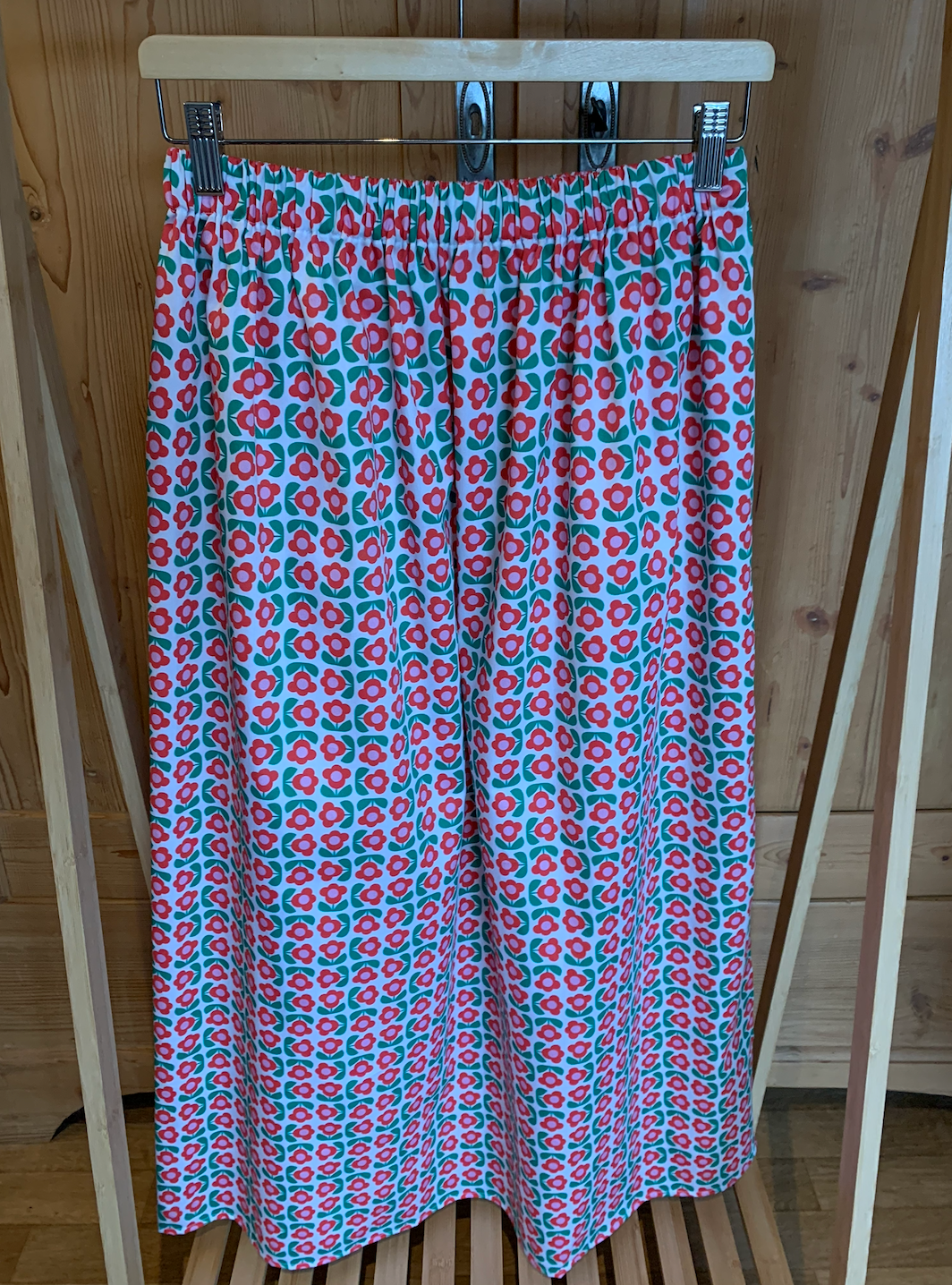 ladies skirt