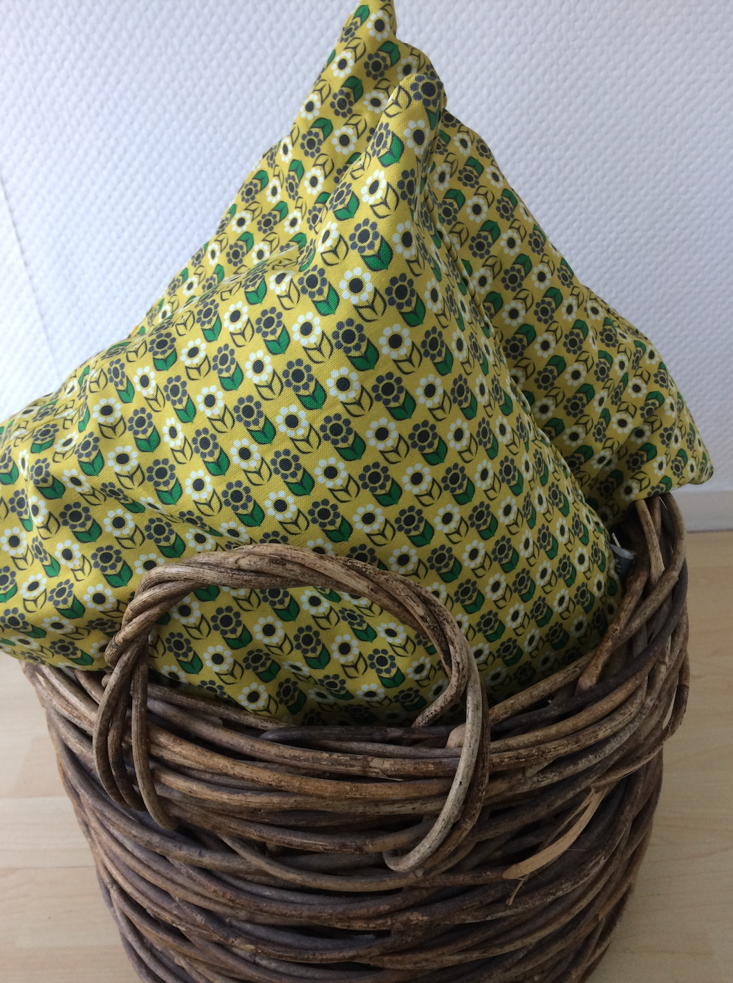 cotton canvas cushion cover - 2 in stock