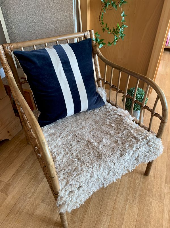 velvet cushion cover - 2 in each colourway in stock velvet cushion cover - 2 in each colourway in stock