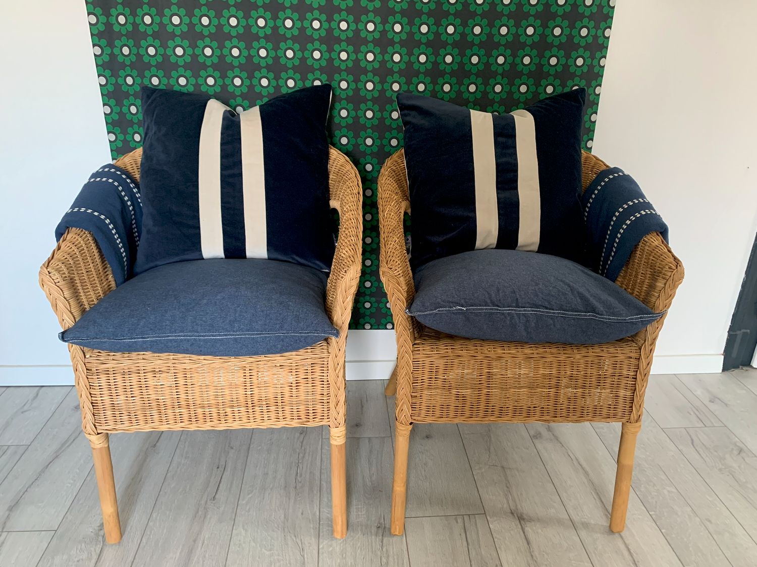 velvet cushion cover - 2 in stock