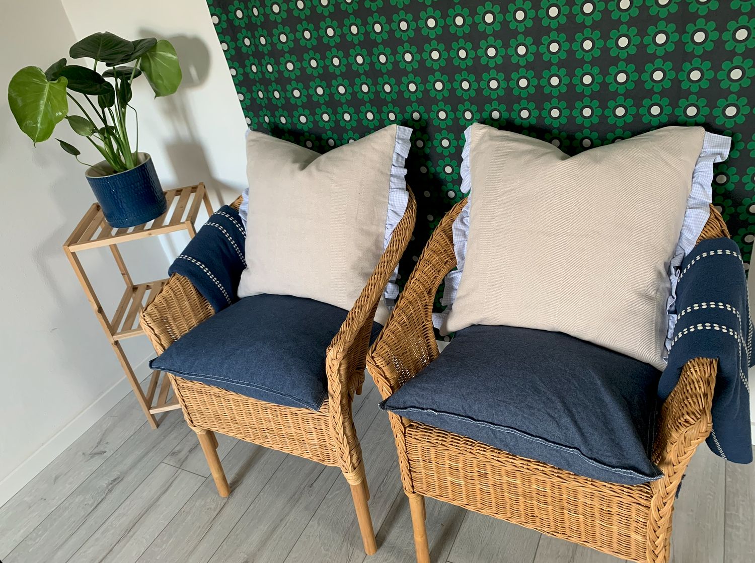cushion cover with gingham frill