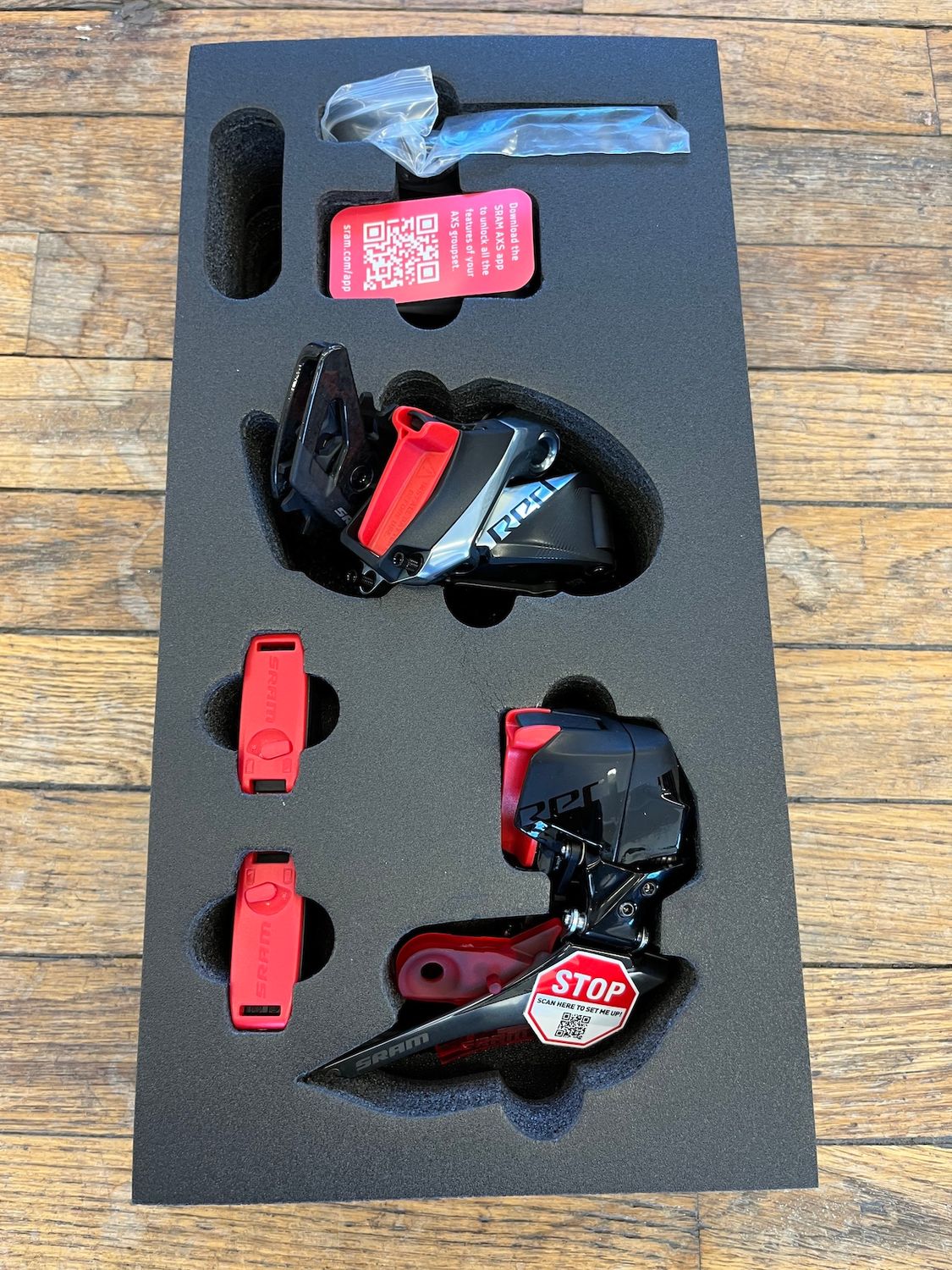 2022 SRAM Red AXS D1 Front/Rear Derailleurs