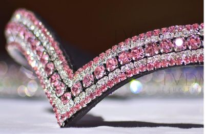 FRONTALINO PINK AND WHITE V SHAPE