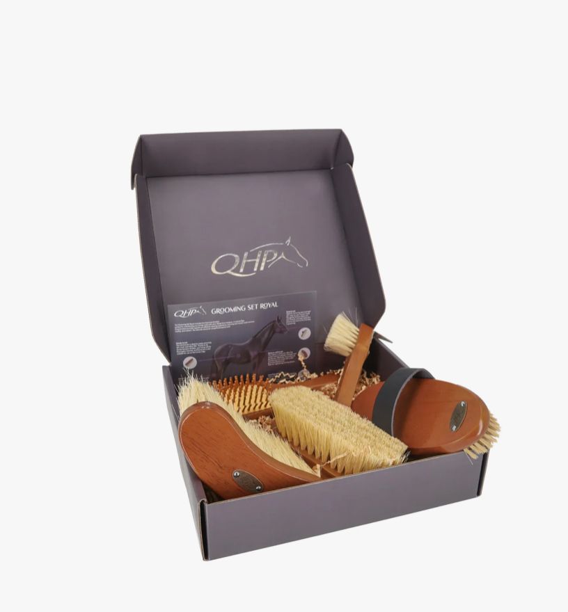 ROYAL GROOMING SET