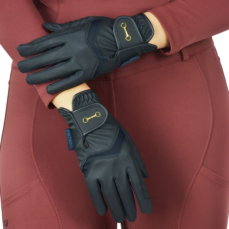 GUANTI D'ISTINTO GUANTI D'ISTINTO