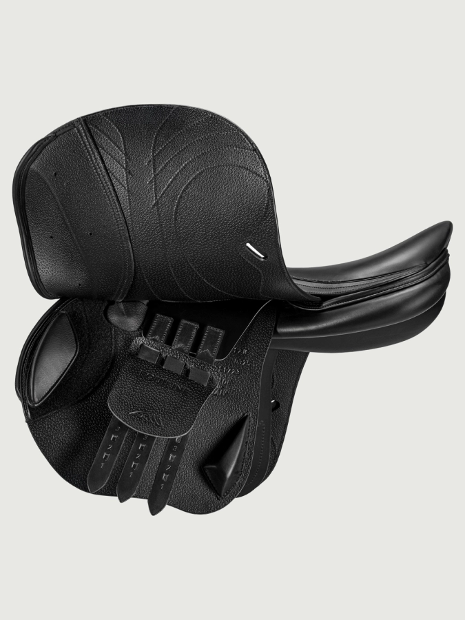 SELLA DA SALTO NERA EQUILINE CHALLENGE RE-EDITION