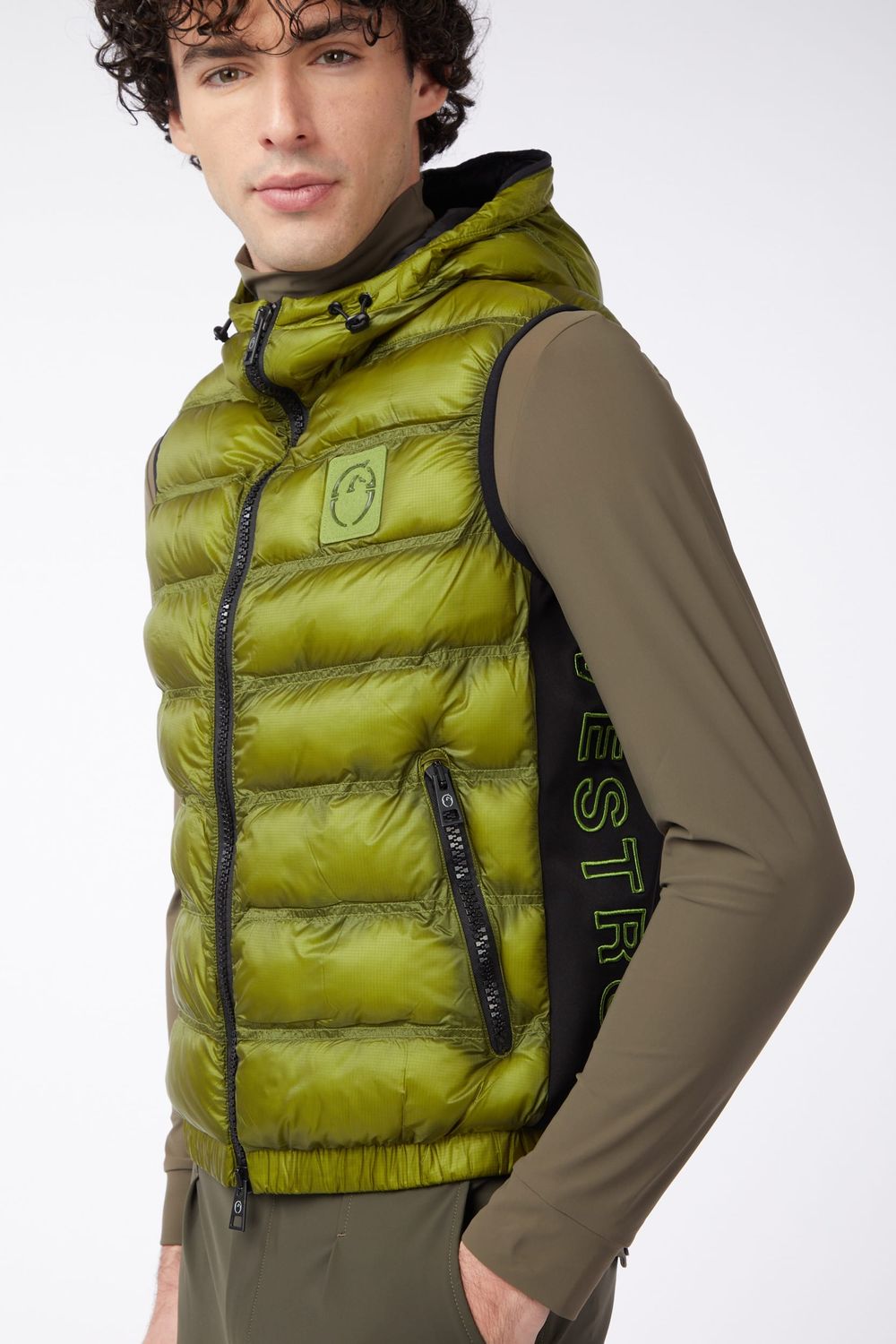 GILET DA UOMO VESTRUM SINGAPORE GILET DA UOMO VESTRUM SINGAPORE