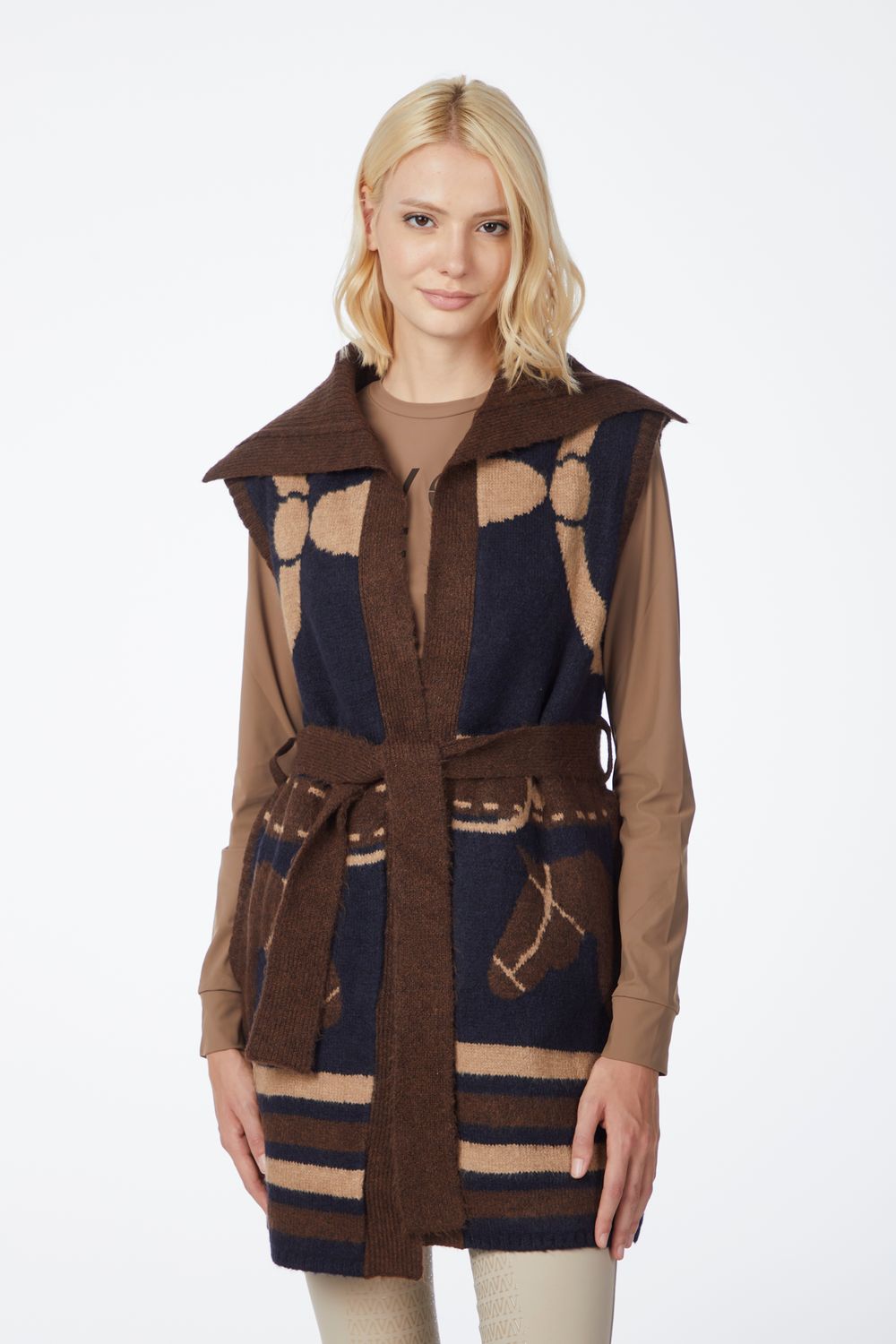 GILET IN LANA VESTRUM ZARAGOZA GILET IN LANA VESTRUM ZARAGOZA