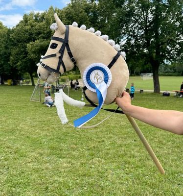 HOBBY HORSE & HORSE