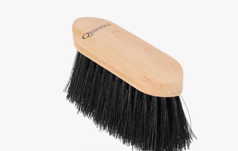 SPAZZOLA RIGIDA CON SETOLE LUNGHE