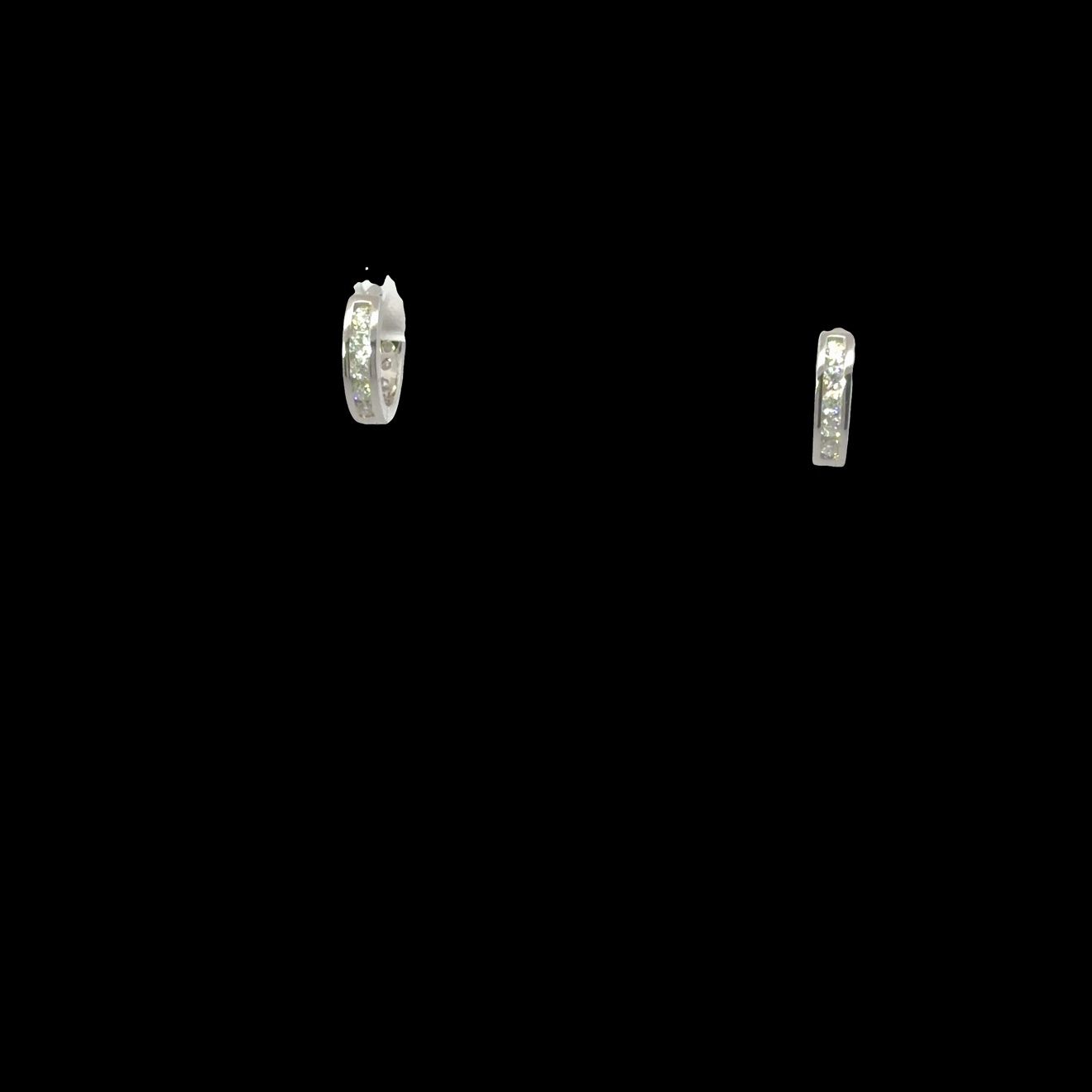 925 Sterling Silver .39ctw Moissanite Hoop Earring/0058911911