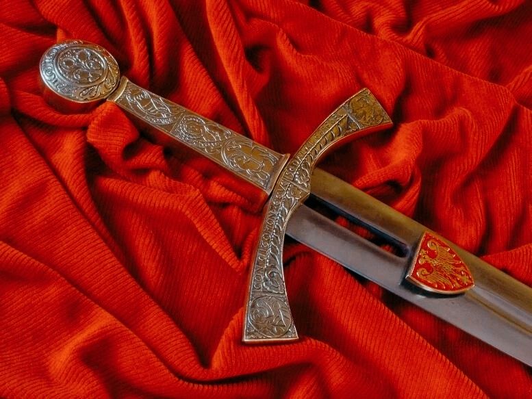 SZCZERBIEC MIECZ KORONACYJNY KRÓLÓW POLSKICH Wierna replika połysk klinga chromowana