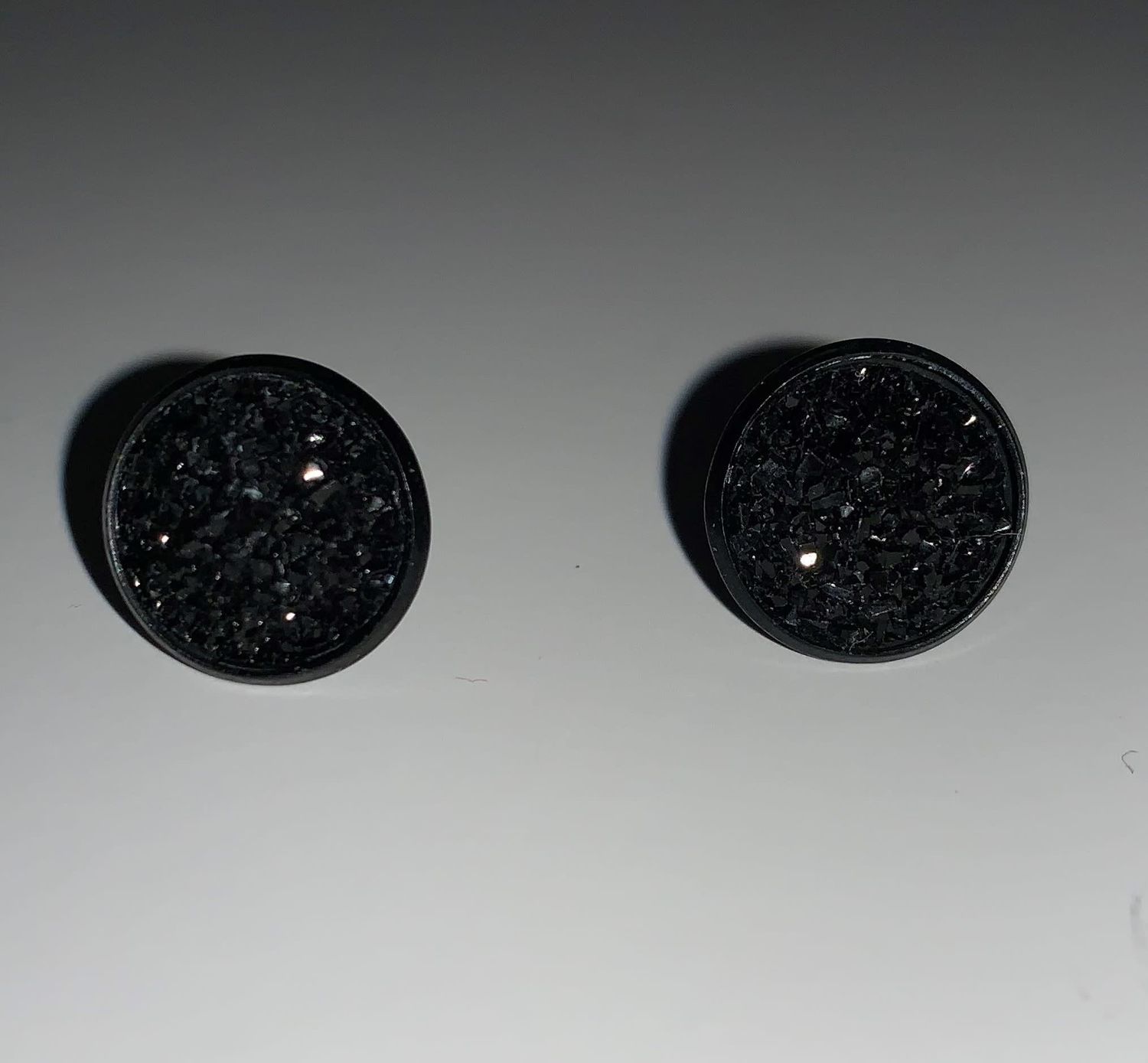 Earrings Small Cabochon Black Sparkle