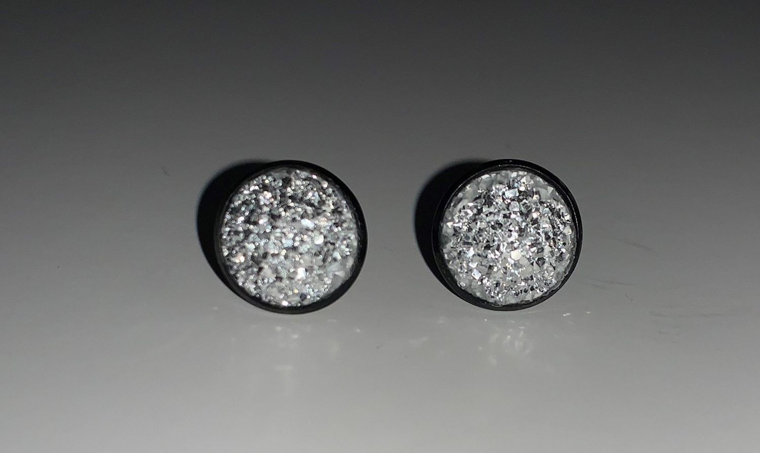Earrings Small Cabochon Silver Sparkle