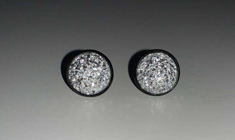 Earrings Small Cabochon Silver Sparkle