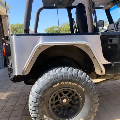 Aluminium Corner Guards for Jeep TJ (Factory Cut)