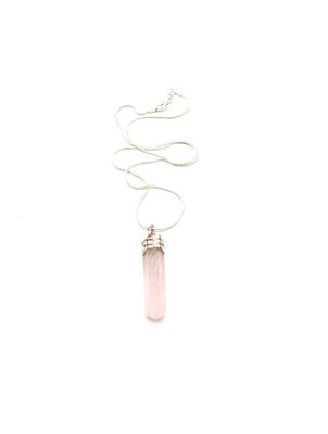 Rose Quartz Pendant with 18&quot; Necklace