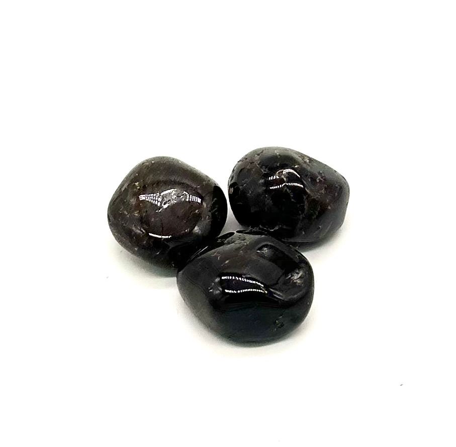 Garnet Tumble Stone (L)