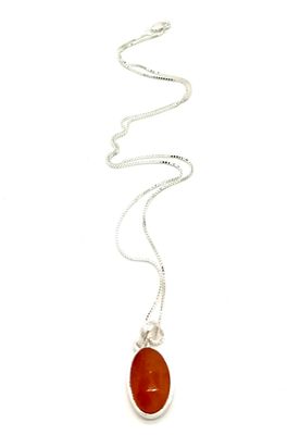 925 Sterling Silver | 18" Chain with Carnelian Pendant