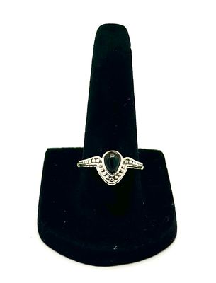 925 Sterling Black Tourmaline Ring      Size 8