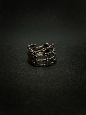 Skeletal Hand Ring