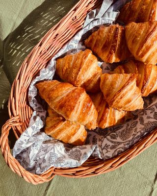 Croissant (Saturday only)